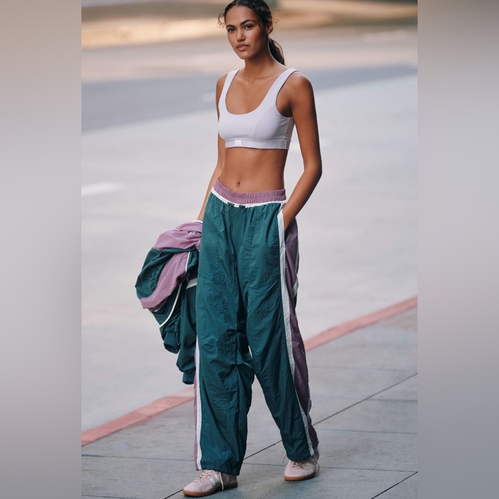 Double Dribble Track Pants
Daily Practice Anthropologie
In: Multi